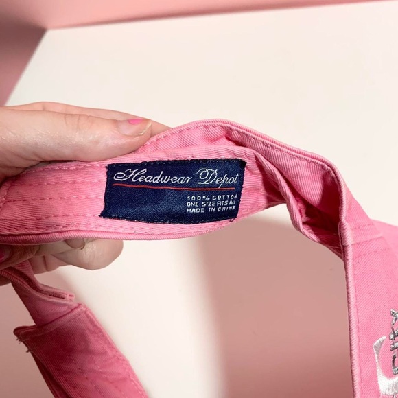Vintage Y2K 2000s pastel pink NYC visor - Picture 2 of 3